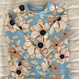 Mott50, UPF50 Rash Guard, Size 4/5.